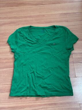 Tommy Hilfiger Kelly Green V Neck T Shirt Women’s XL